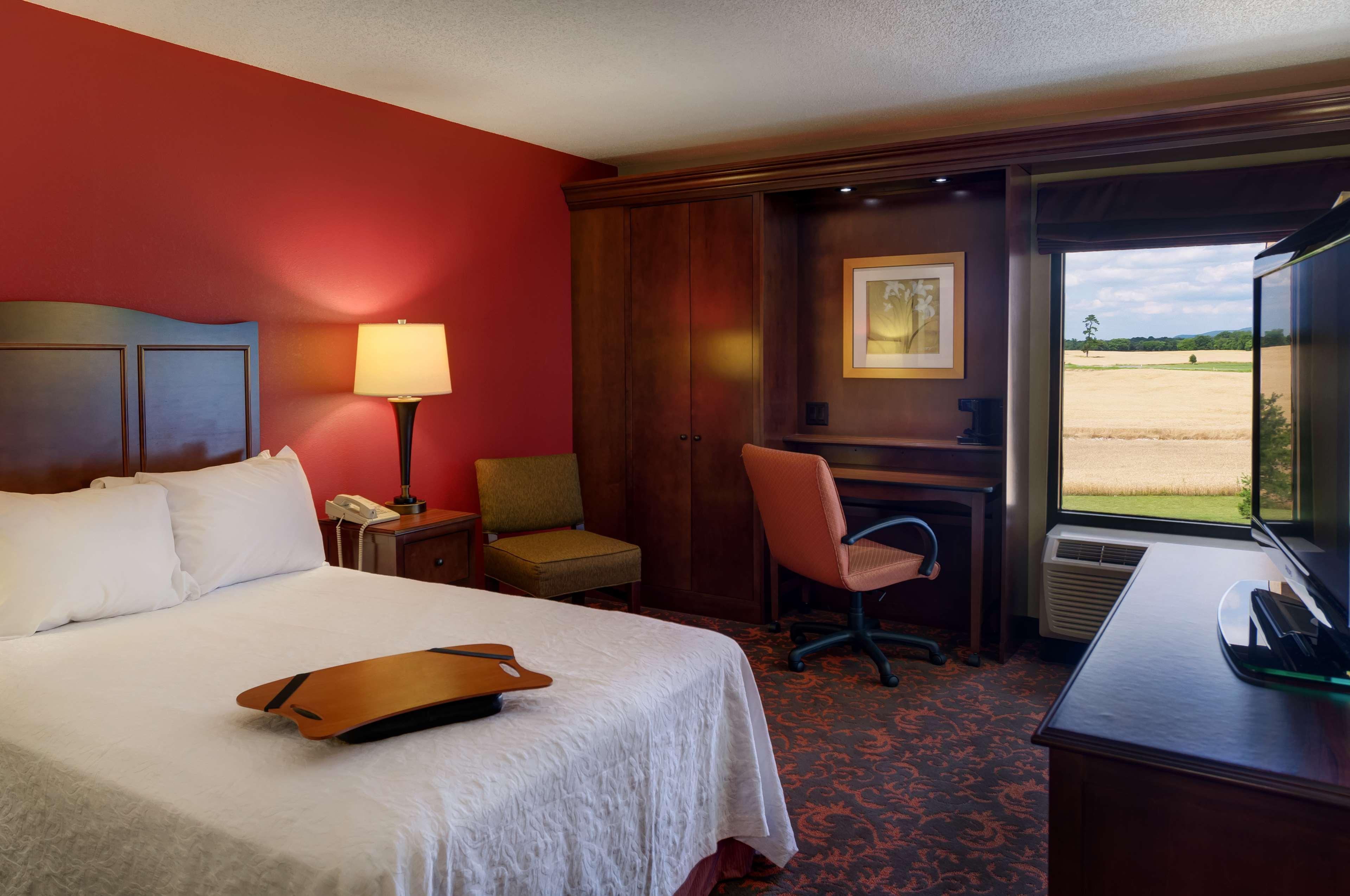 Hampton Inn Chambersburg Pokój zdjęcie
